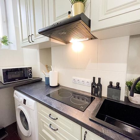 Charming Apartments In The Heart Of Lviv - Valova, Nasypna Str Exterior photo